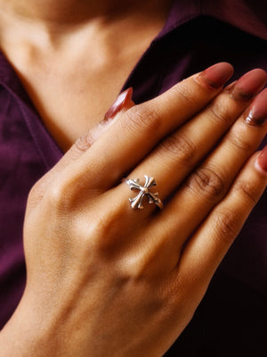 925 Silver Floral Cross Ring