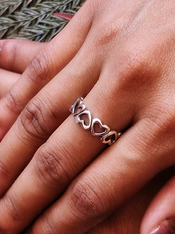 925 Silver Romantic Heart Chain Ring