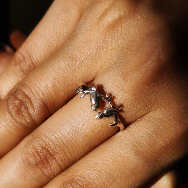 925 Silver Elegant Bird & Branch Motif Ring