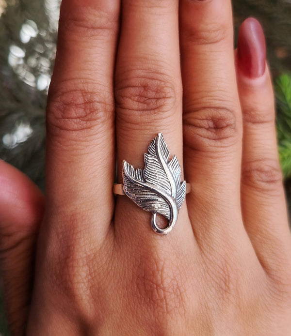 925 Sterling Silver Feather Design Ring