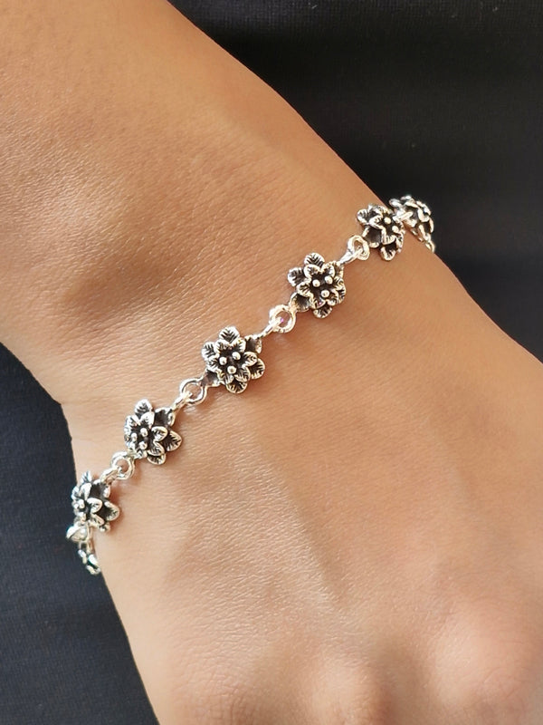 925 Sterling Silver Floral Charm Bracelet